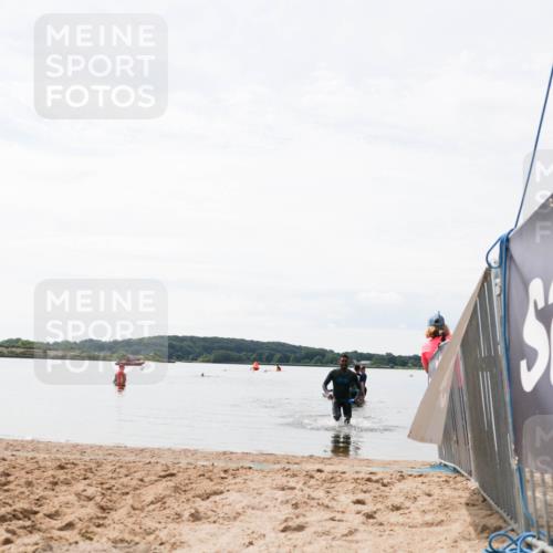 21.06.2026 - Viking Triathlon Michael Strokosch http://msf.ph/oto/9830051 21.06.2026 11:01:06 Schwimmen 71 meine-sportfotos.de