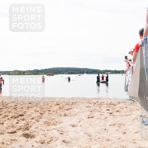 21.06.2026 - Viking Triathlon Michael Strokosch http://msf.ph/oto/9830068 21.06.2026 11:01:45 Schwimmen  meine-sportfotos.de