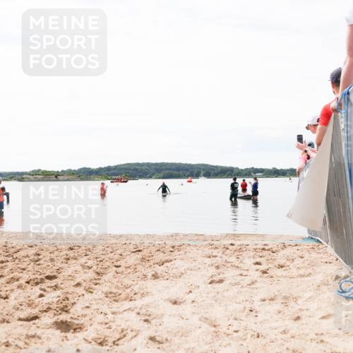 21.06.2026 - Viking Triathlon Michael Strokosch http://msf.ph/oto/9830069 21.06.2026 11:01:45 Schwimmen  meine-sportfotos.de