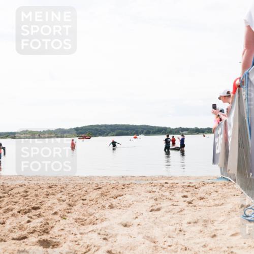 21.06.2026 - Viking Triathlon Michael Strokosch http://msf.ph/oto/9830074 21.06.2026 11:01:47 Schwimmen  meine-sportfotos.de