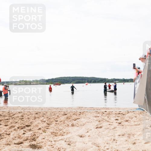 21.06.2026 - Viking Triathlon Michael Strokosch http://msf.ph/oto/9830086 21.06.2026 11:01:51 Schwimmen  meine-sportfotos.de