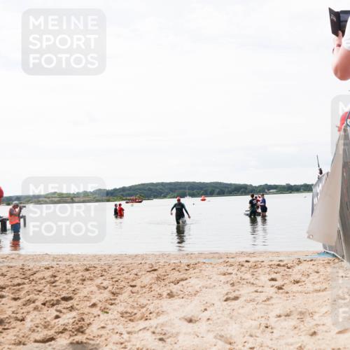 21.06.2026 - Viking Triathlon Michael Strokosch http://msf.ph/oto/9830103 21.06.2026 11:01:59 Schwimmen 646 meine-sportfotos.de