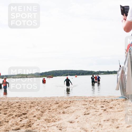 21.06.2026 - Viking Triathlon Michael Strokosch http://msf.ph/oto/9830108 21.06.2026 11:02:00 Schwimmen 646 meine-sportfotos.de