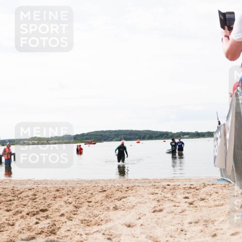 21.06.2026 - Viking Triathlon Michael Strokosch http://msf.ph/oto/9830112 21.06.2026 11:02:02 Schwimmen 646 meine-sportfotos.de