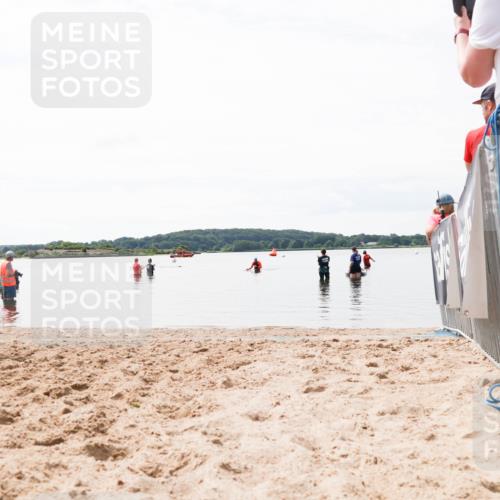21.06.2026 - Viking Triathlon Michael Strokosch http://msf.ph/oto/9830141 21.06.2026 11:02:37 Schwimmen  meine-sportfotos.de