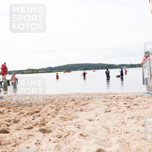 21.06.2026 - Viking Triathlon Michael Strokosch http://msf.ph/oto/9830156 21.06.2026 11:02:42 Schwimmen  meine-sportfotos.de