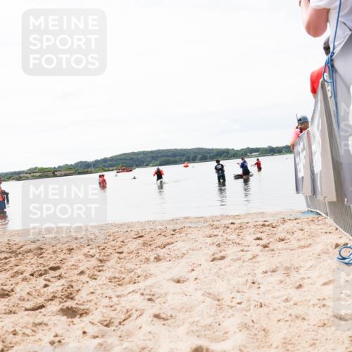 21.06.2026 - Viking Triathlon Michael Strokosch http://msf.ph/oto/9830162 21.06.2026 11:02:44 Schwimmen  meine-sportfotos.de