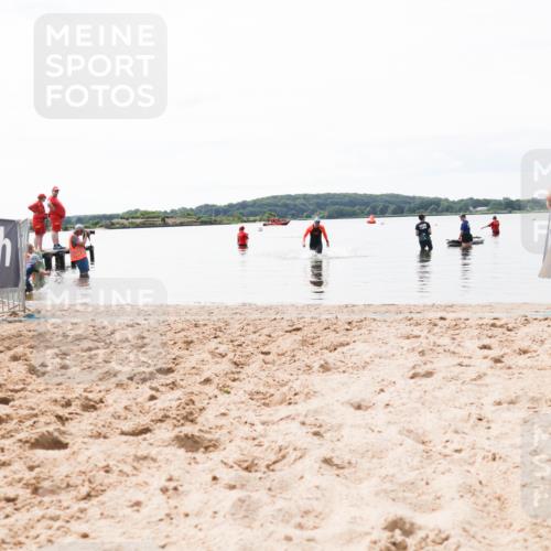 21.06.2026 - Viking Triathlon Michael Strokosch http://msf.ph/oto/9830177 21.06.2026 11:02:49 Schwimmen 379 meine-sportfotos.de