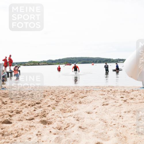 21.06.2026 - Viking Triathlon Michael Strokosch http://msf.ph/oto/9830180 21.06.2026 11:02:50 Schwimmen 379 meine-sportfotos.de