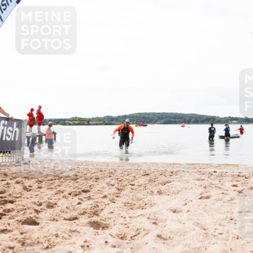 21.06.2026 - Viking Triathlon Michael Strokosch http://msf.ph/oto/9830194 21.06.2026 11:02:55 Schwimmen 379 meine-sportfotos.de
