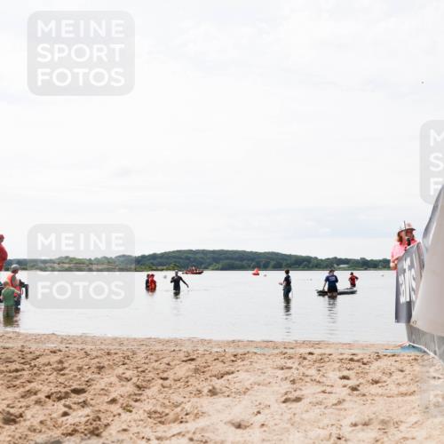 21.06.2026 - Viking Triathlon Michael Strokosch http://msf.ph/oto/9830220 21.06.2026 11:03:11 Schwimmen  meine-sportfotos.de
