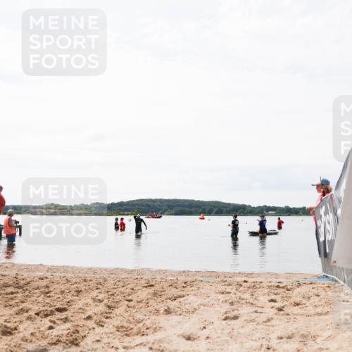 21.06.2026 - Viking Triathlon Michael Strokosch http://msf.ph/oto/9830230 21.06.2026 11:03:14 Schwimmen  meine-sportfotos.de