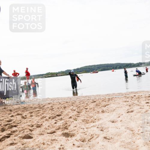 21.06.2026 - Viking Triathlon Michael Strokosch http://msf.ph/oto/9830268 21.06.2026 11:03:27 Schwimmen 529 meine-sportfotos.de