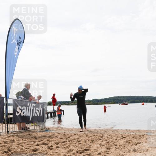 21.06.2026 - Viking Triathlon Michael Strokosch http://msf.ph/oto/9830280 21.06.2026 11:03:31 Schwimmen 529 meine-sportfotos.de