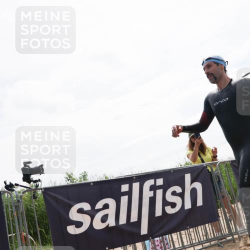 21.06.2026 - Viking Triathlon Michael Strokosch http://msf.ph/oto/9830287 21.06.2026 11:03:33 Schwimmen 529 meine-sportfotos.de
