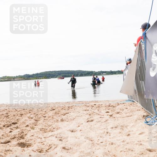 21.06.2026 - Viking Triathlon Michael Strokosch http://msf.ph/oto/9830341 21.06.2026 11:04:11 Schwimmen  meine-sportfotos.de
