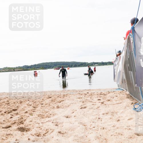 21.06.2026 - Viking Triathlon Michael Strokosch http://msf.ph/oto/9830344 21.06.2026 11:04:12 Schwimmen 421 meine-sportfotos.de