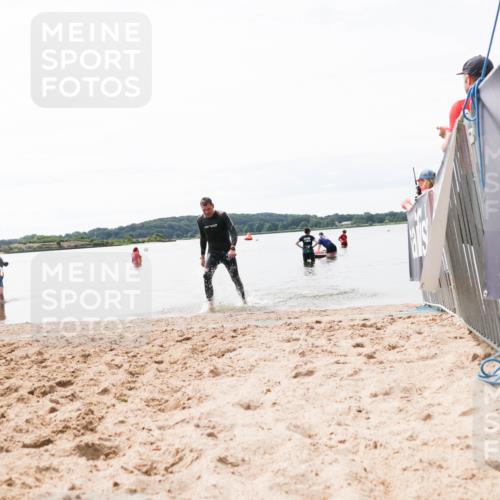 21.06.2026 - Viking Triathlon Michael Strokosch http://msf.ph/oto/9830363 21.06.2026 11:04:18 Schwimmen 421 meine-sportfotos.de