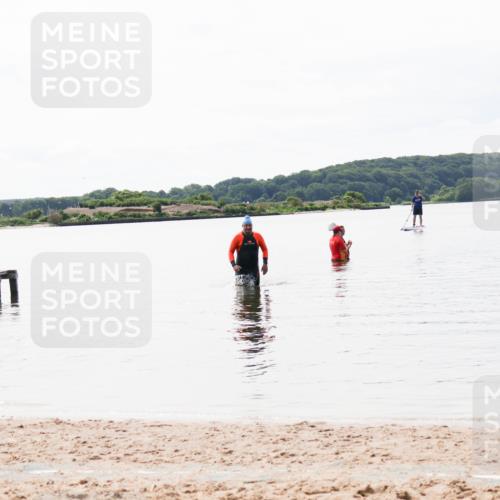 21.06.2026 - Viking Triathlon Michael Strokosch http://msf.ph/oto/9830417 21.06.2026 11:11:04 Schwimmen  meine-sportfotos.de