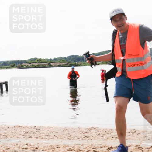 21.06.2026 - Viking Triathlon Michael Strokosch http://msf.ph/oto/9830421 21.06.2026 11:11:05 Schwimmen  meine-sportfotos.de