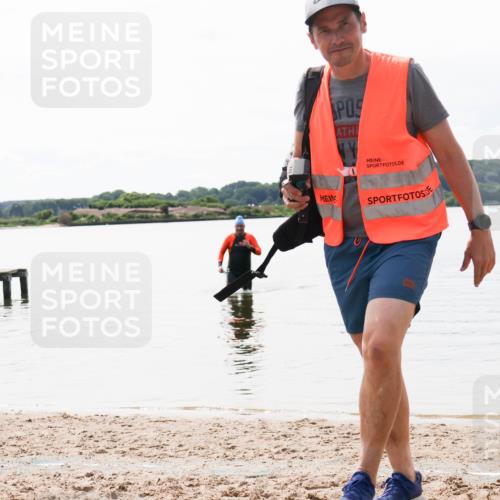 21.06.2026 - Viking Triathlon Michael Strokosch http://msf.ph/oto/9830422 21.06.2026 11:11:06 Schwimmen  meine-sportfotos.de