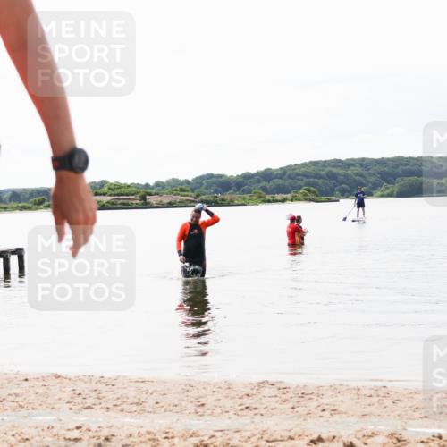 21.06.2026 - Viking Triathlon Michael Strokosch http://msf.ph/oto/9830429 21.06.2026 11:11:08 Schwimmen  meine-sportfotos.de