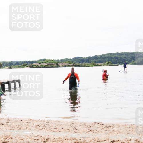 21.06.2026 - Viking Triathlon Michael Strokosch http://msf.ph/oto/9830431 21.06.2026 11:11:09 Schwimmen  meine-sportfotos.de