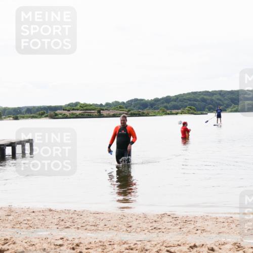 21.06.2026 - Viking Triathlon Michael Strokosch http://msf.ph/oto/9830438 21.06.2026 11:11:11 Schwimmen 39 meine-sportfotos.de