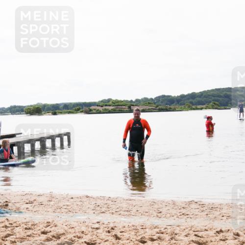 21.06.2026 - Viking Triathlon Michael Strokosch http://msf.ph/oto/9830444 21.06.2026 11:11:13 Schwimmen 39 meine-sportfotos.de