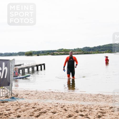 21.06.2026 - Viking Triathlon Michael Strokosch http://msf.ph/oto/9830448 21.06.2026 11:11:14 Schwimmen 39 meine-sportfotos.de