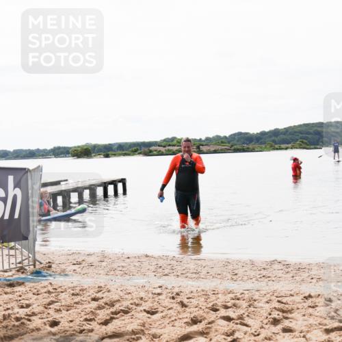 21.06.2026 - Viking Triathlon Michael Strokosch http://msf.ph/oto/9830453 21.06.2026 11:11:16 Schwimmen 39 meine-sportfotos.de