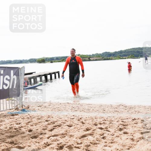 21.06.2026 - Viking Triathlon Michael Strokosch http://msf.ph/oto/9830457 21.06.2026 11:11:17 Schwimmen 39 meine-sportfotos.de