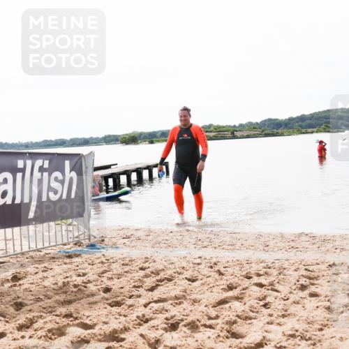 21.06.2026 - Viking Triathlon Michael Strokosch http://msf.ph/oto/9830459 21.06.2026 11:11:18 Schwimmen 39 meine-sportfotos.de