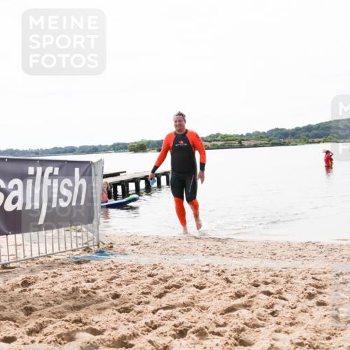 21.06.2026 - Viking Triathlon Michael Strokosch http://msf.ph/oto/9830460 21.06.2026 11:11:18 Schwimmen 39 meine-sportfotos.de