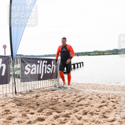 21.06.2026 - Viking Triathlon Michael Strokosch http://msf.ph/oto/9830465 21.06.2026 11:11:20 Schwimmen 39 meine-sportfotos.de