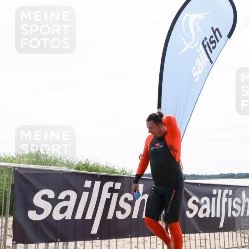 21.06.2026 - Viking Triathlon Michael Strokosch http://msf.ph/oto/9830471 21.06.2026 11:11:22 Schwimmen 39 meine-sportfotos.de