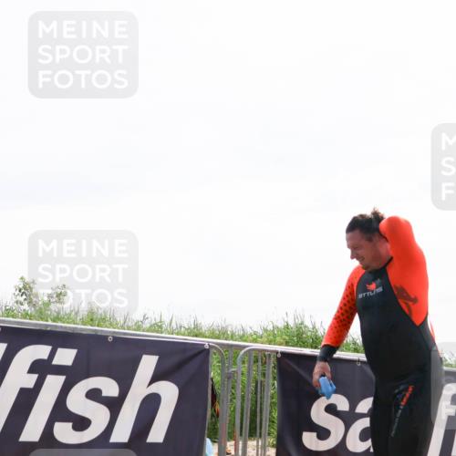 21.06.2026 - Viking Triathlon Michael Strokosch http://msf.ph/oto/9830474 21.06.2026 11:11:23 Schwimmen 39 meine-sportfotos.de