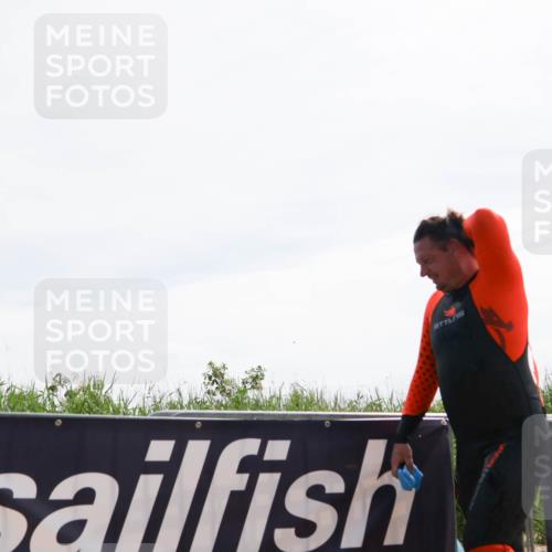 21.06.2026 - Viking Triathlon Michael Strokosch http://msf.ph/oto/9830476 21.06.2026 11:11:24 Schwimmen 39 meine-sportfotos.de