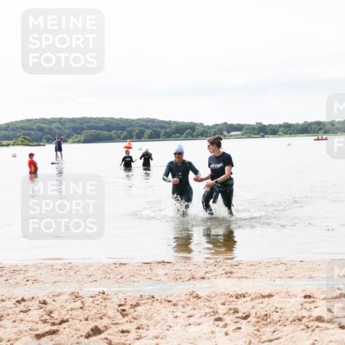21.06.2026 - Viking Triathlon Michael Strokosch http://msf.ph/oto/9830477 21.06.2026 11:12:16 Schwimmen 368 meine-sportfotos.de