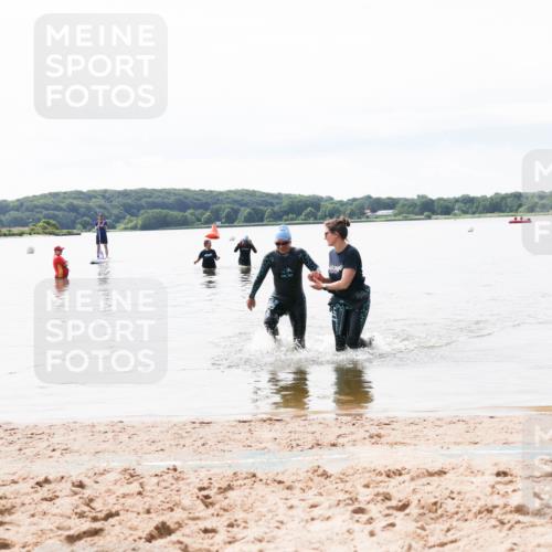21.06.2026 - Viking Triathlon Michael Strokosch http://msf.ph/oto/9830478 21.06.2026 11:12:16 Schwimmen 368 meine-sportfotos.de