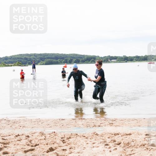 21.06.2026 - Viking Triathlon Michael Strokosch http://msf.ph/oto/9830480 21.06.2026 11:12:17 Schwimmen 368 meine-sportfotos.de