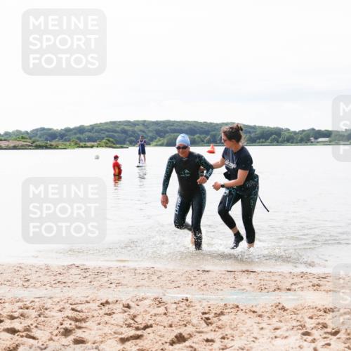 21.06.2026 - Viking Triathlon Michael Strokosch http://msf.ph/oto/9830485 21.06.2026 11:12:18 Schwimmen 368 meine-sportfotos.de
