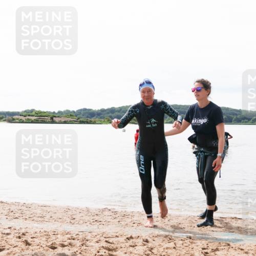 21.06.2026 - Viking Triathlon Michael Strokosch http://msf.ph/oto/9830492 21.06.2026 11:12:20 Schwimmen 368 meine-sportfotos.de