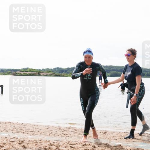 21.06.2026 - Viking Triathlon Michael Strokosch http://msf.ph/oto/9830493 21.06.2026 11:12:21 Schwimmen 368 meine-sportfotos.de