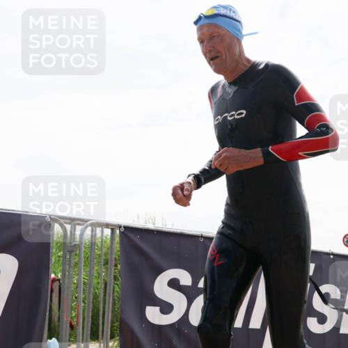 21.06.2026 - Viking Triathlon Michael Strokosch http://msf.ph/oto/9830512 21.06.2026 11:12:44 Schwimmen 70 meine-sportfotos.de