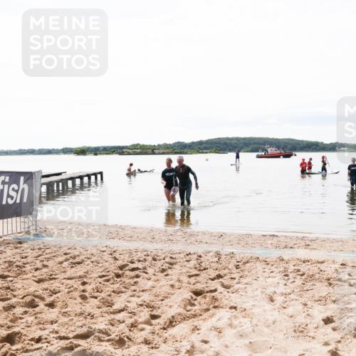 21.06.2026 - Viking Triathlon Michael Strokosch http://msf.ph/oto/9830515 21.06.2026 11:18:29 Schwimmen 431 meine-sportfotos.de