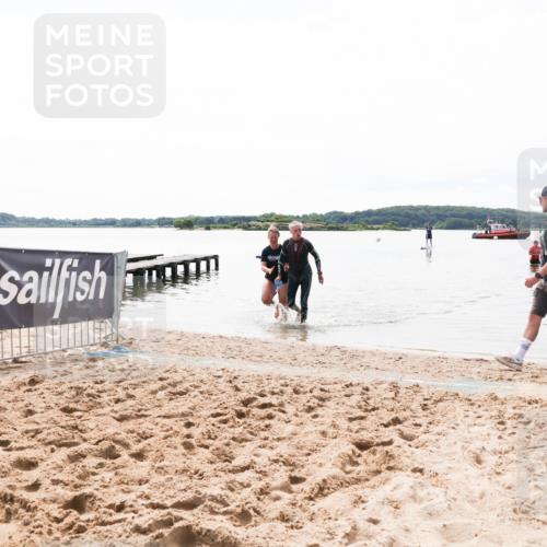 21.06.2026 - Viking Triathlon Michael Strokosch http://msf.ph/oto/9830521 21.06.2026 11:18:31 Schwimmen 431 meine-sportfotos.de