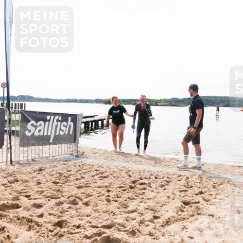 21.06.2026 - Viking Triathlon Michael Strokosch http://msf.ph/oto/9830527 21.06.2026 11:18:33 Schwimmen 431 meine-sportfotos.de