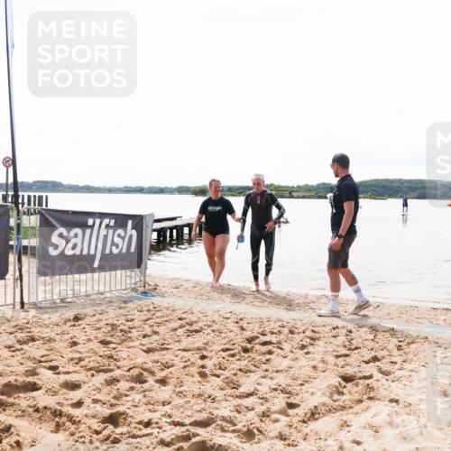 21.06.2026 - Viking Triathlon Michael Strokosch http://msf.ph/oto/9830528 21.06.2026 11:18:33 Schwimmen 431 meine-sportfotos.de