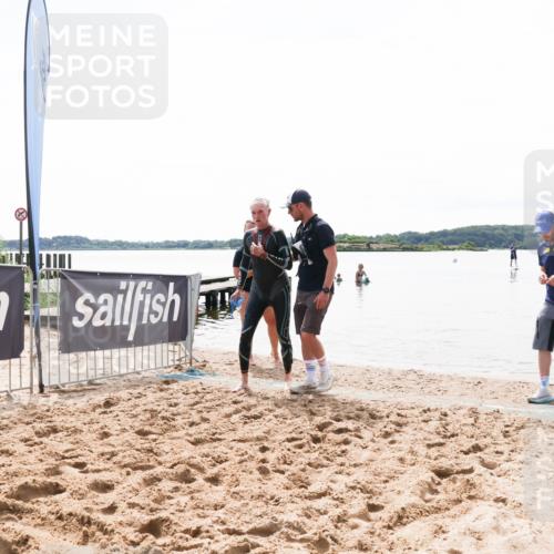 21.06.2026 - Viking Triathlon Michael Strokosch http://msf.ph/oto/9830535 21.06.2026 11:18:35 Schwimmen 431 meine-sportfotos.de